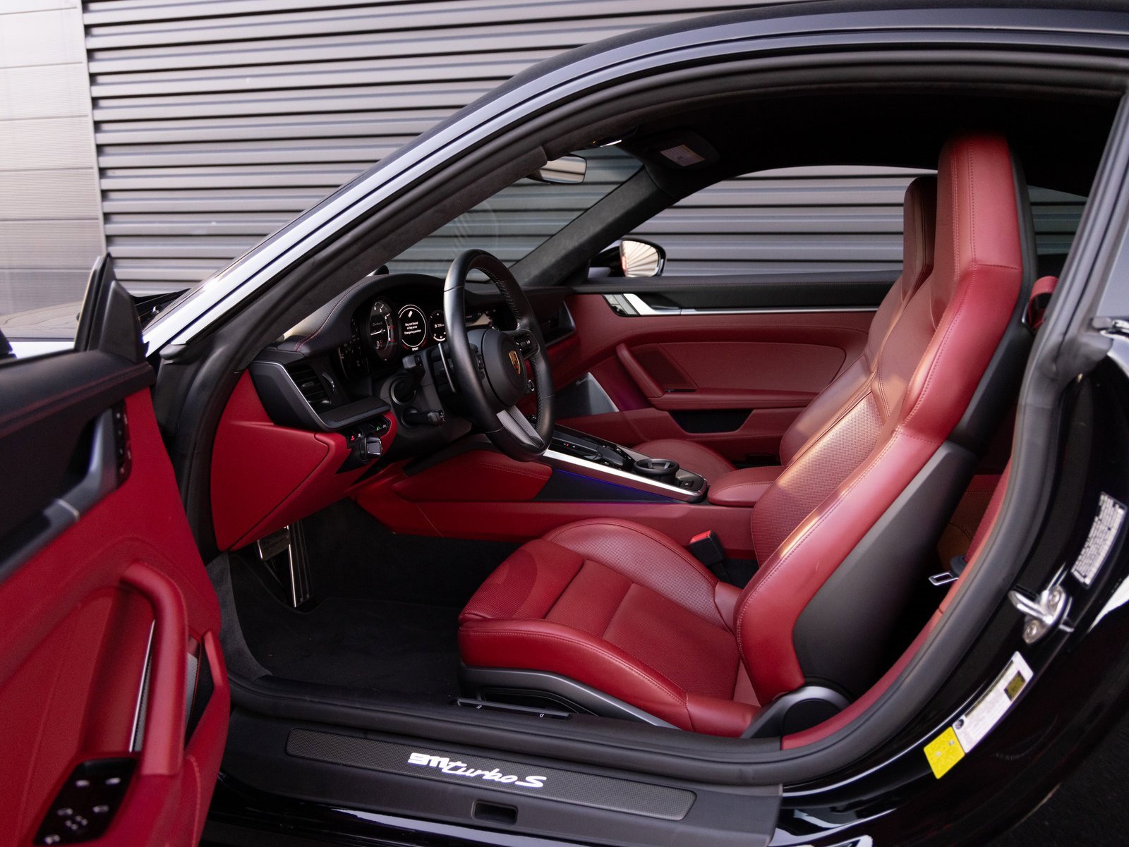 Used 2021 Porsche 911 Turbo S image 24