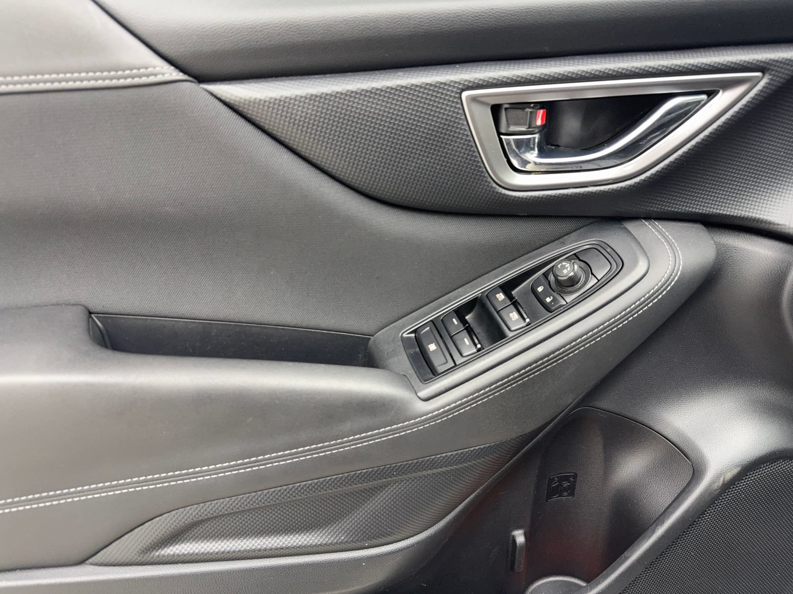 Used 2023 Subaru Forester Premium AWD/4WD image 36