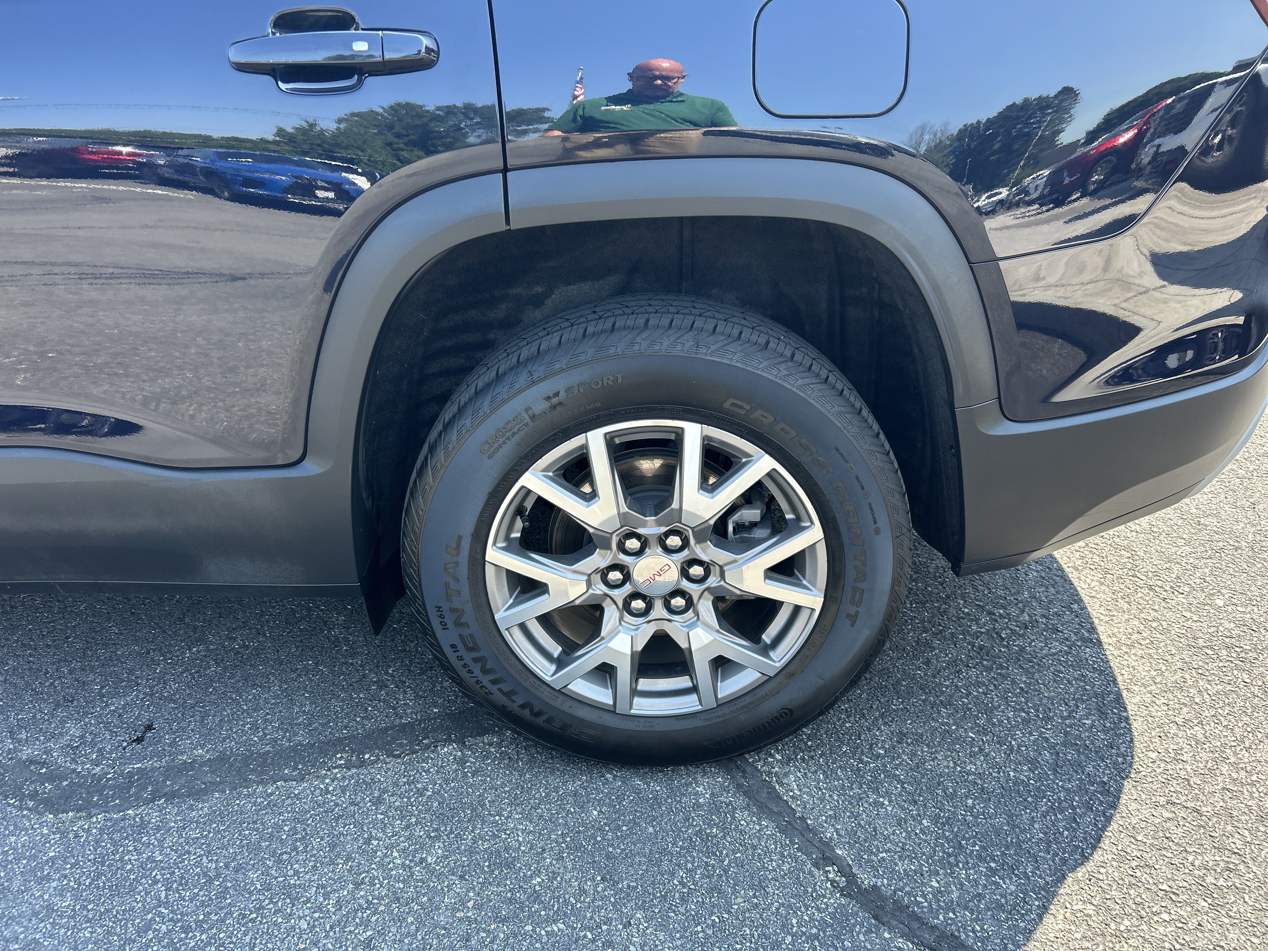 Certified 2021 GMC Acadia SLT w/ Premium Package AWD/4WD image 6