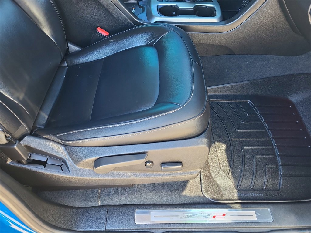 Used 2021 Chevrolet Colorado ZR2 w/ LPO, Premium Interior Package image 15