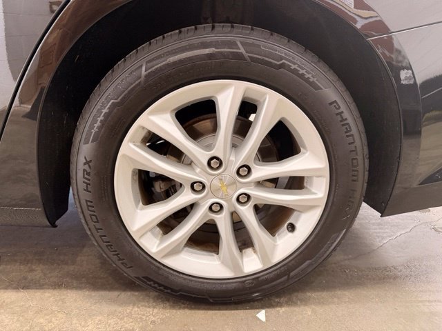 Used 2018 Chevrolet Malibu LT FWD image 6