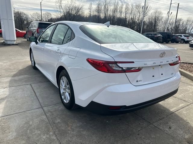 Used 2026 Toyota Camry LE image 3