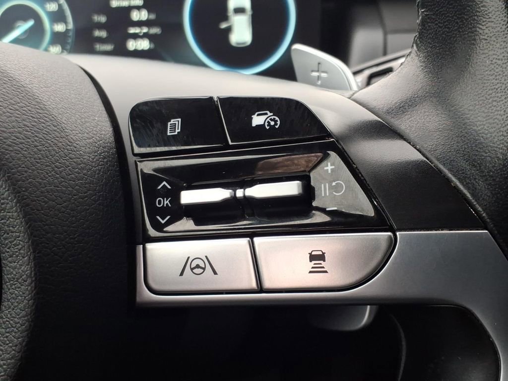 Used 2022 Hyundai Tucson Limited w/ Cargo Package image 26