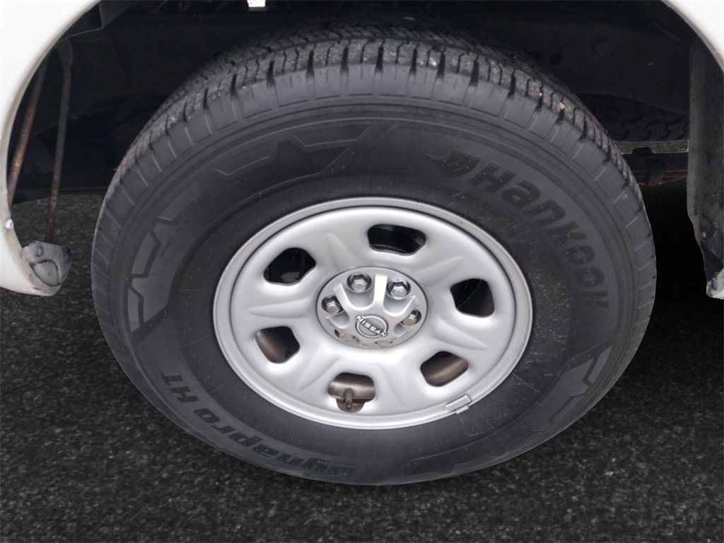 Used 2014 Nissan Frontier S image 7