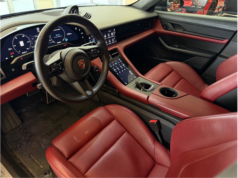 Used 2020 Porsche Taycan AWD/4WD image 24