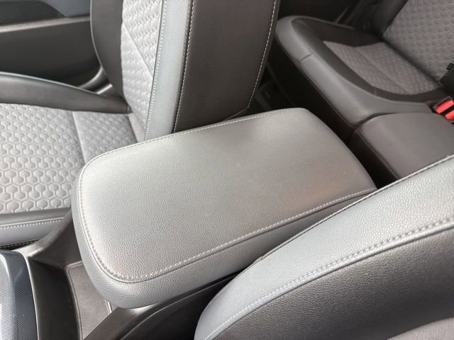 Used 2018 Chevrolet Colorado Z71 AWD/4WD image 30