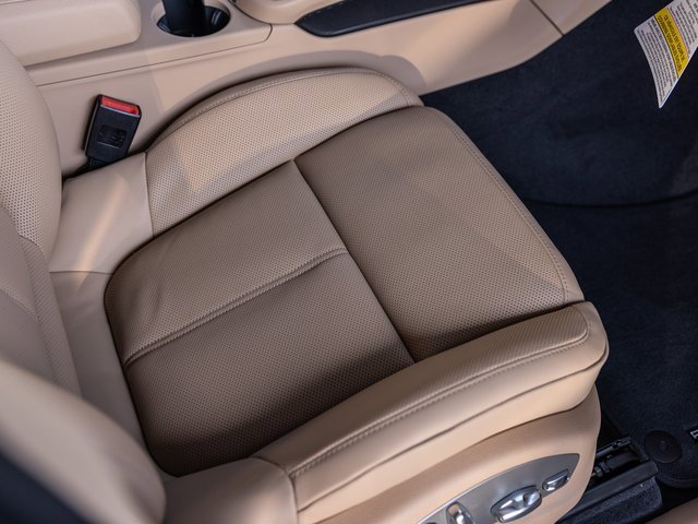 New 2026 Porsche Macan image 35