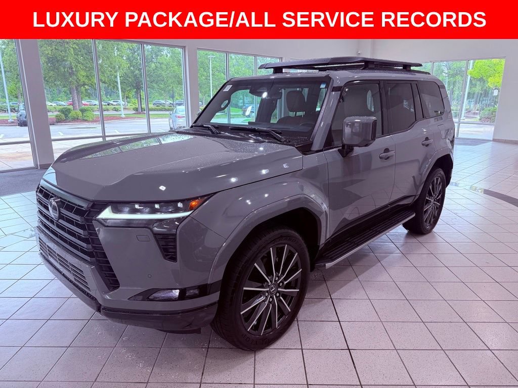 Used 2024 Lexus GX 550 w/ Accessory Package (31) AWD/4WD image 3