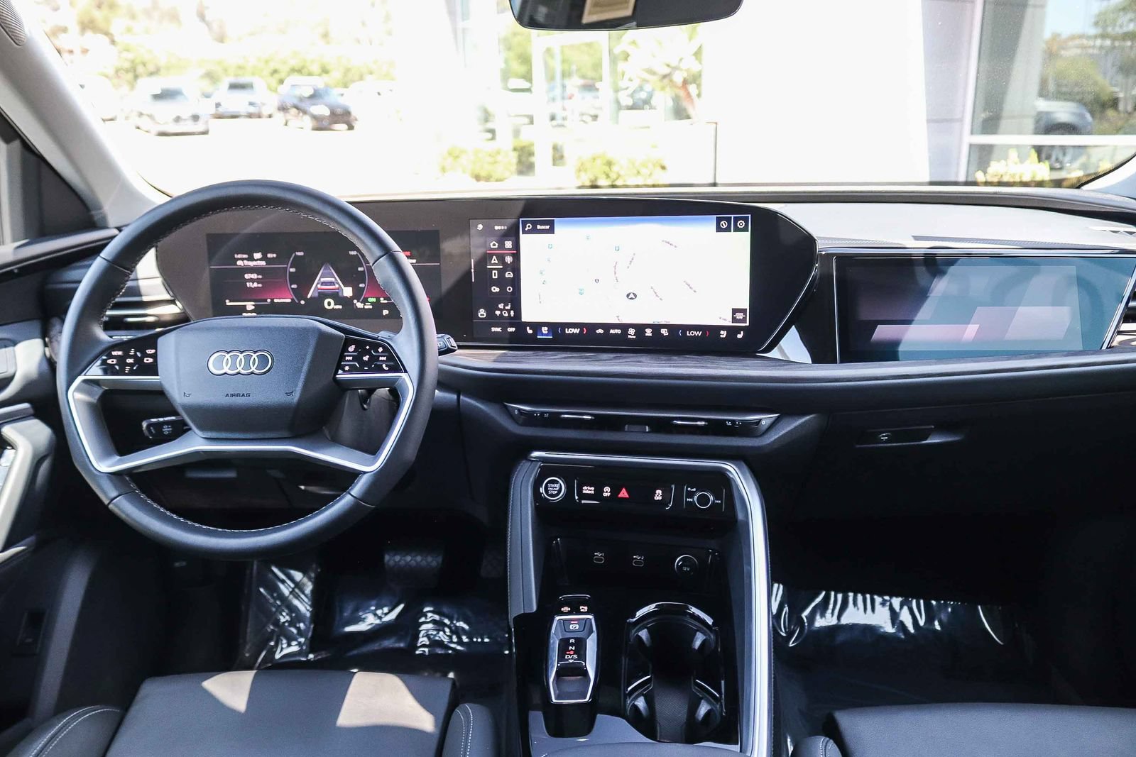 Certified 2025 Audi Q5 Prestige AWD/4WD image 14