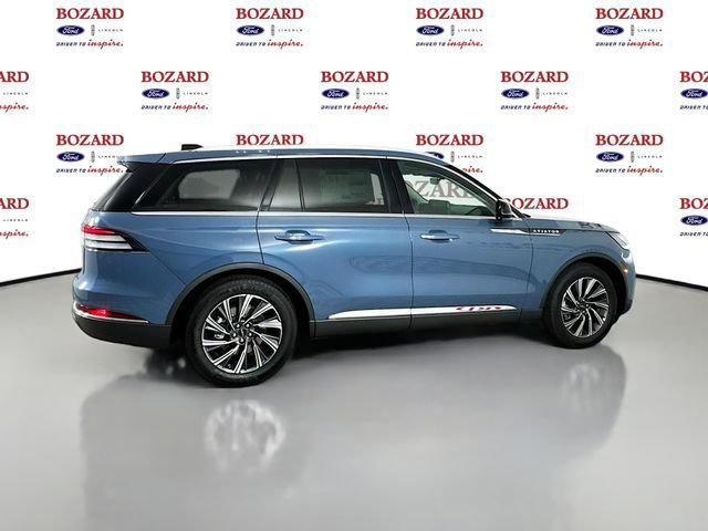 New 2026 Lincoln Aviator 2WD image 8