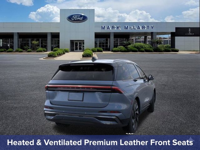 New 2026 Lincoln Nautilus Reserve w/ Jet Appearance Package AWD/4WD image 9