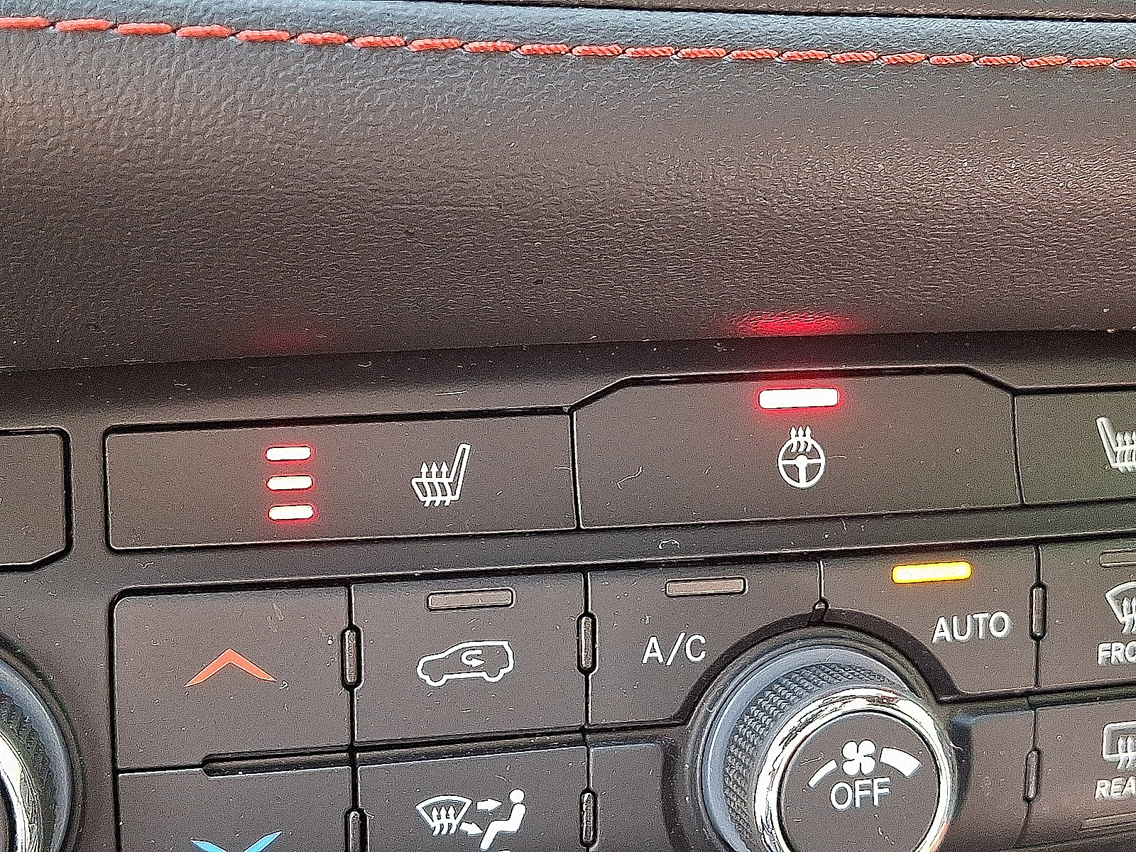 Certified 2023 Dodge Durango GT AWD/4WD image 24