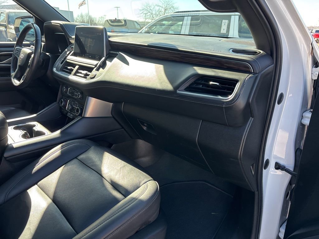 Used 2022 Chevrolet Tahoe Z71 w/ Luxury Package AWD/4WD image 59