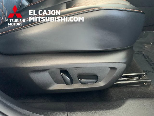 Used 2024 Mitsubishi Outlander SEL image 30