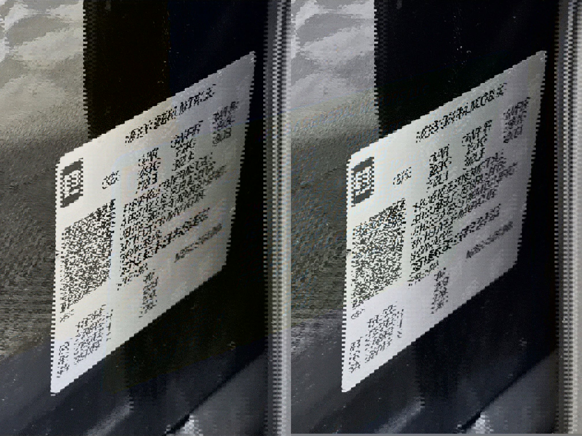 Used 2023 Chevrolet Suburban High Country image 34