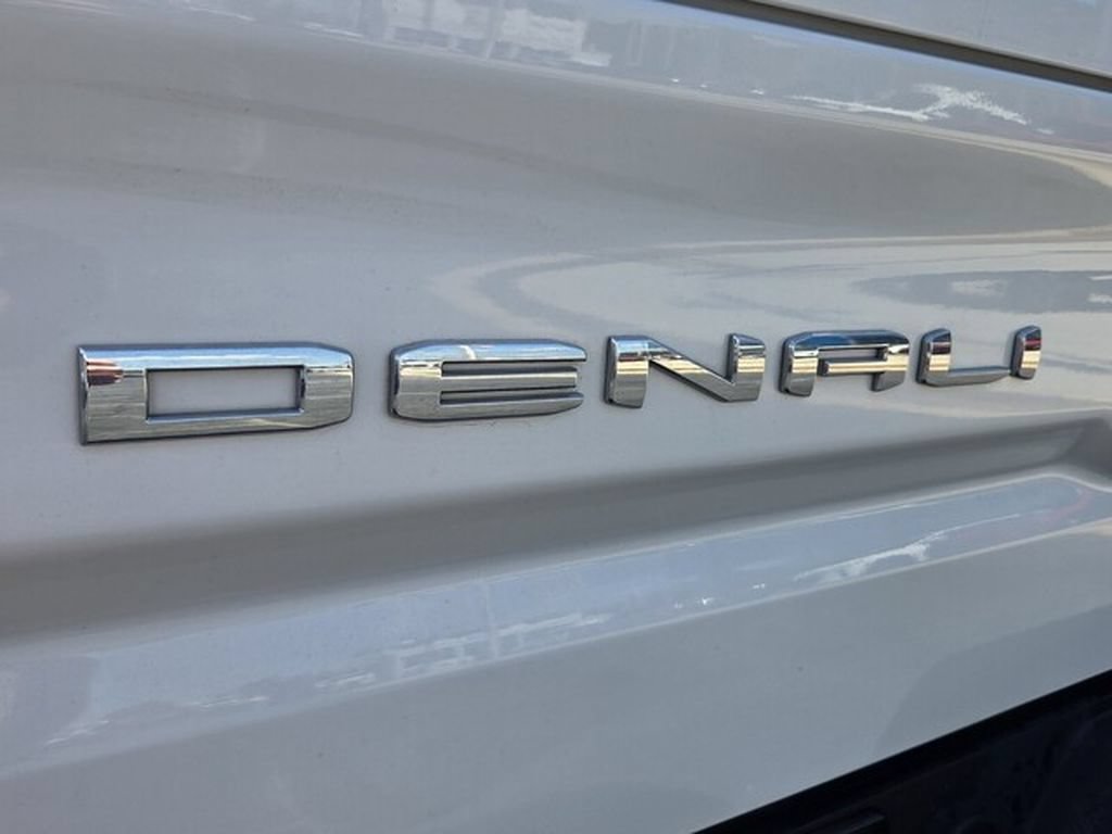 Used 2024 GMC Sierra 1500 Denali Ultimate AWD/4WD image 5