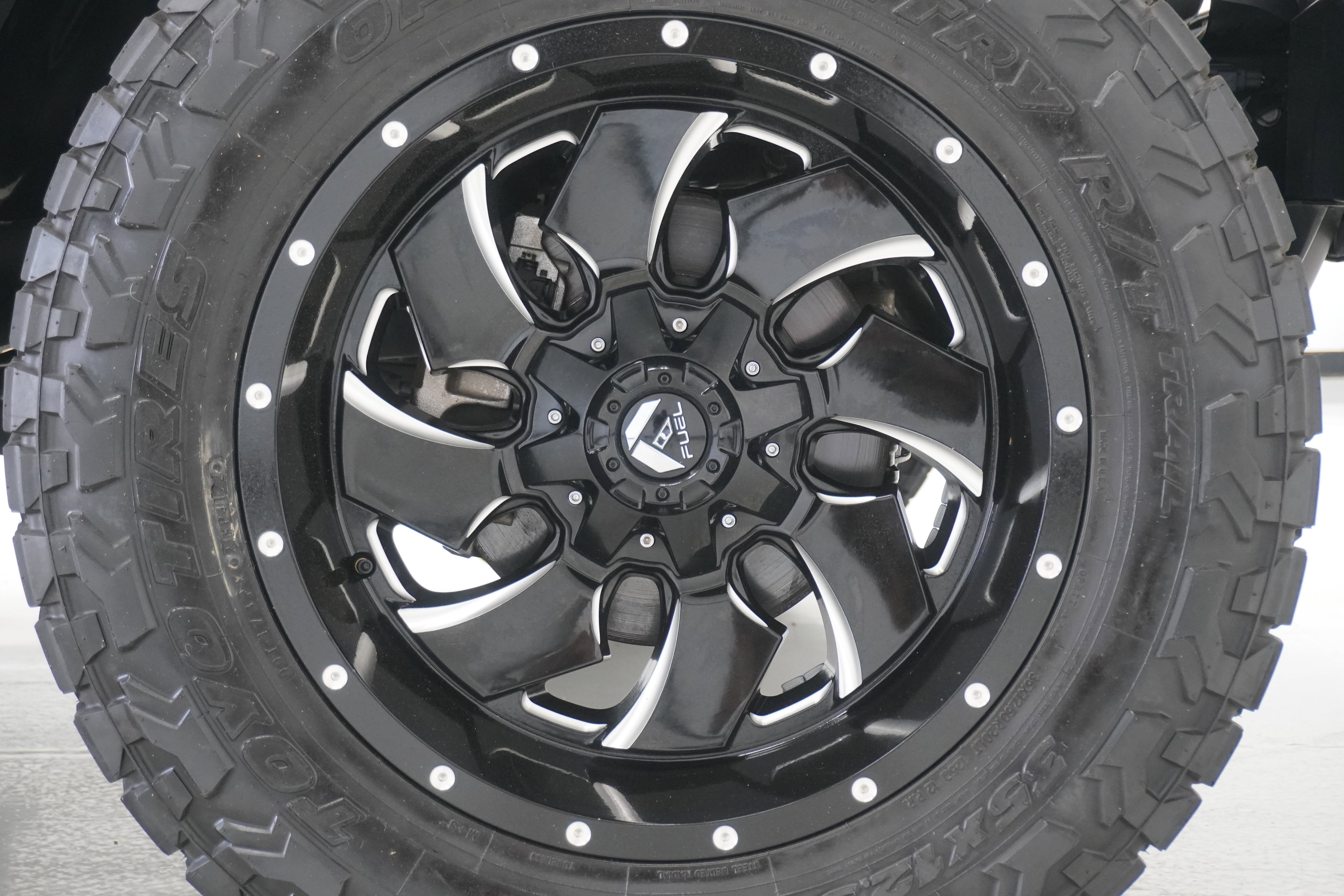 Used 2020 Jeep Wrangler Unlimited Sahara AWD/4WD image 27