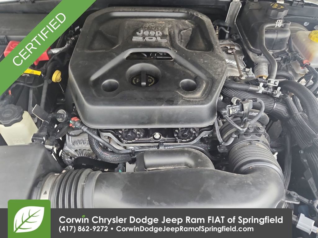 Certified 2022 Jeep Wrangler Unlimited Sahara image 33