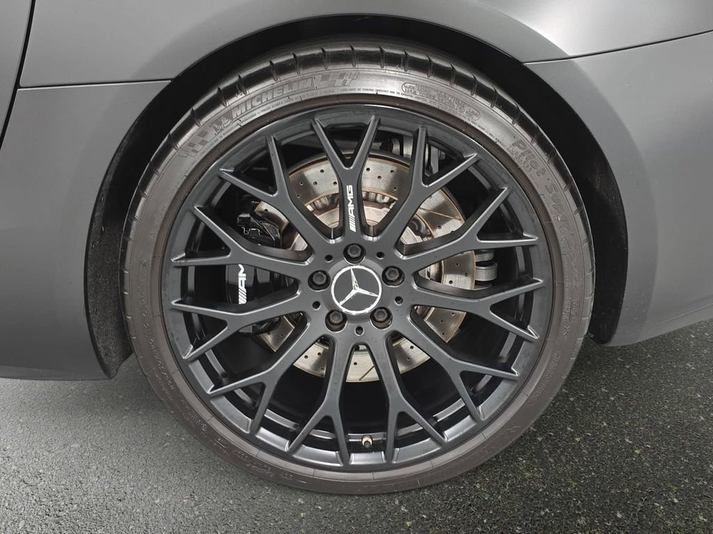 Used 2021 Mercedes-Benz AMG GT Roadster image 27