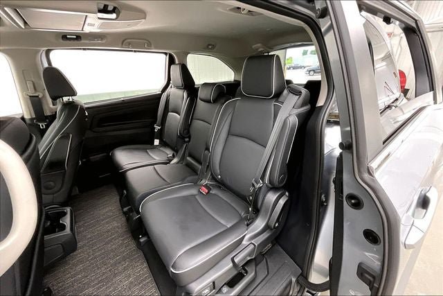 Certified 2026 Honda Odyssey Touring image 20