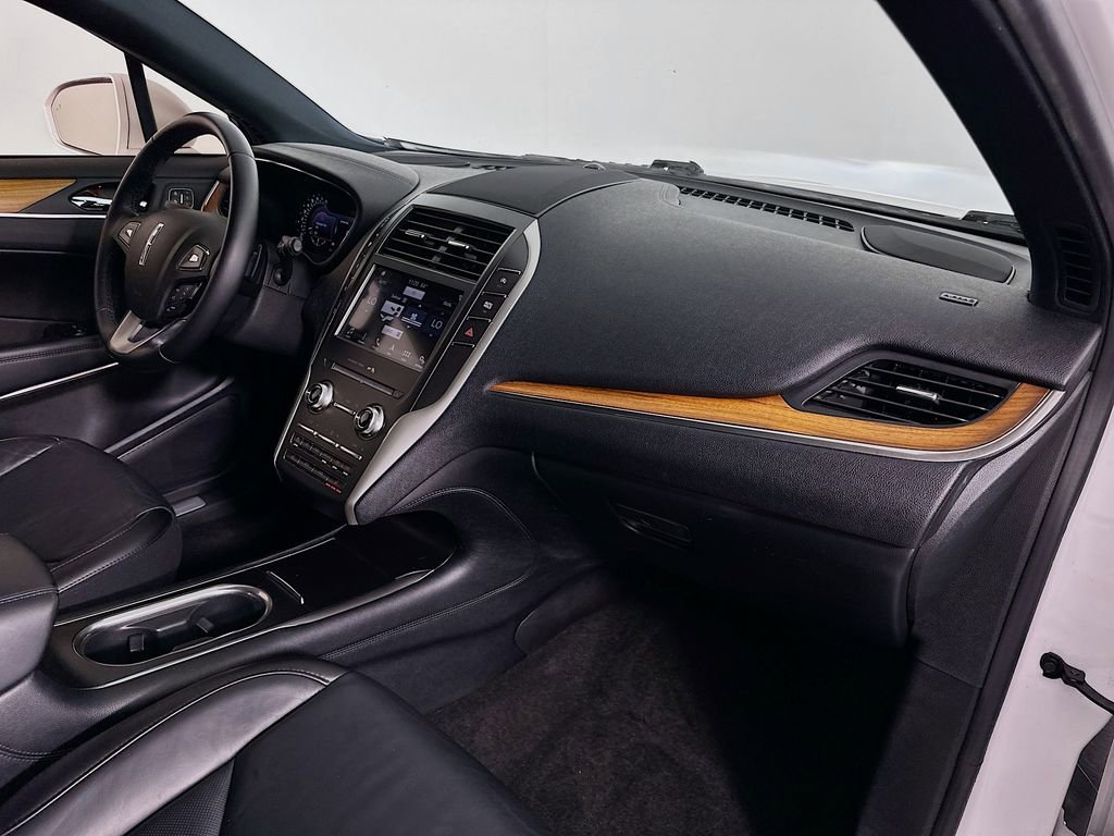 Used 2019 Lincoln MKC Select w/ Select Plus Package FWD image 30