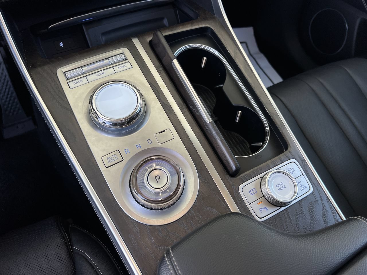 Used 2024 Genesis GV80 2.5T AWD/4WD image 19