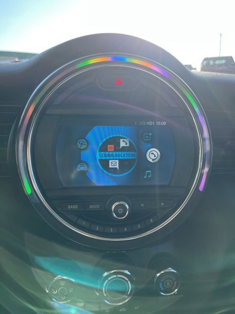 Used 2019 MINI Cooper 2-Door Hardtop image 38