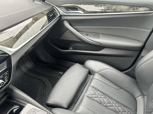 Certified 2023 BMW 540i xDrive w/ M Sport Package AWD/4WD image 41