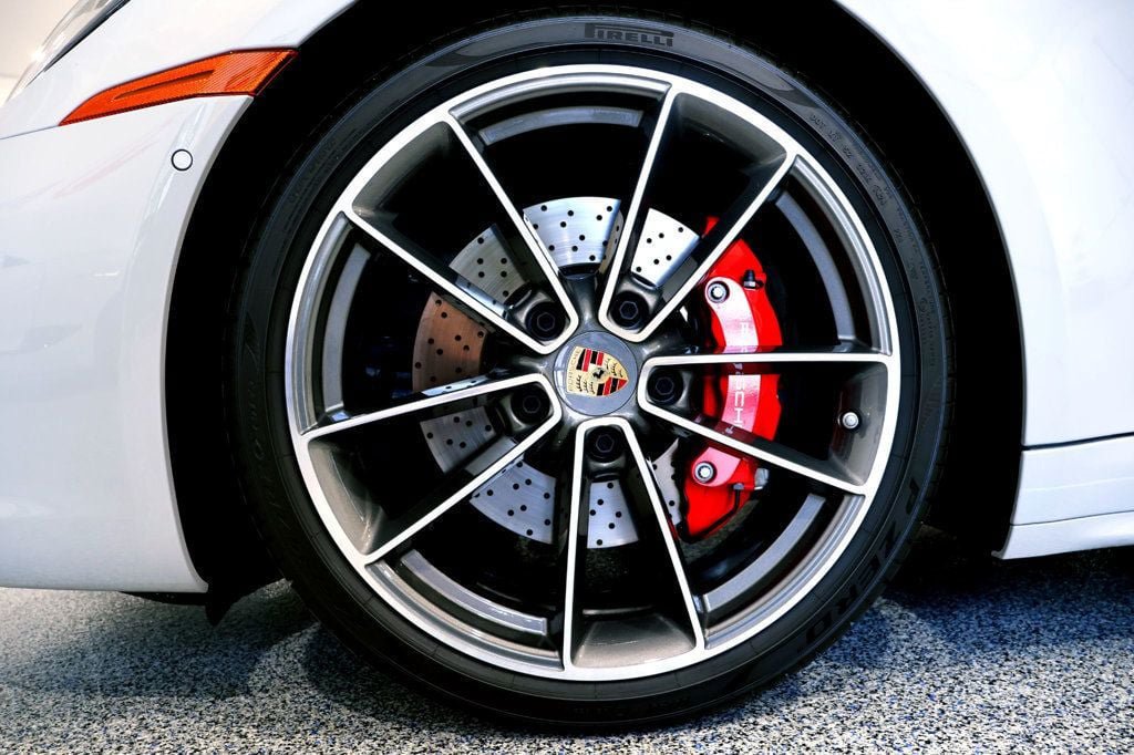 Used 2024 Porsche 911 Carrera 4S AWD/4WD image 34