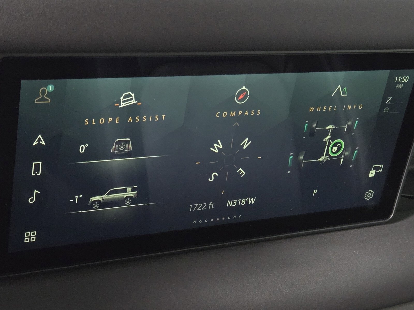 Used 2023 Land Rover Defender 110 SE image 30