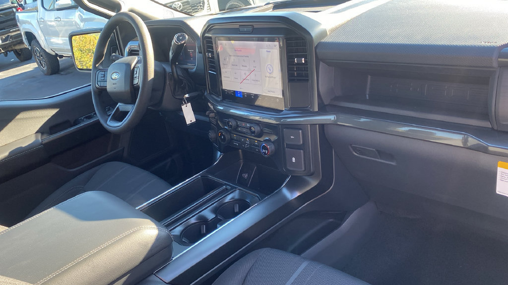 New 2026 Ford F150 STX w/ Equipment Group 200A RWD image 11