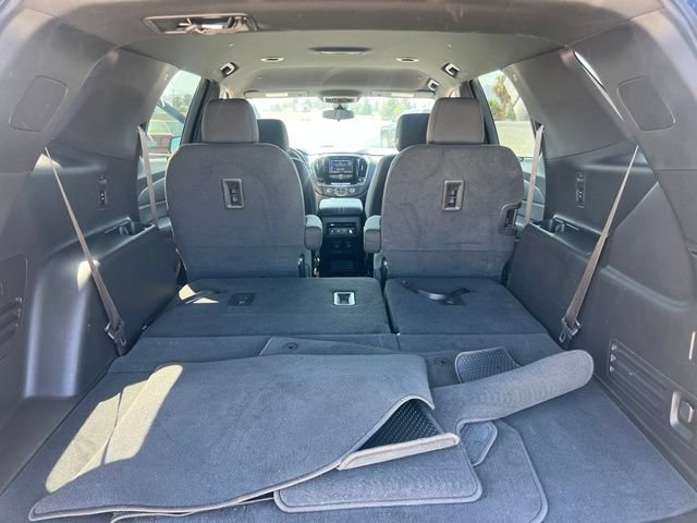 Used 2023 Chevrolet Traverse LT w/ LPO, Cargo Package AWD/4WD image 34