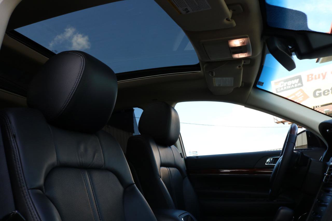 Used 2019 Lincoln MKT AWD image 51