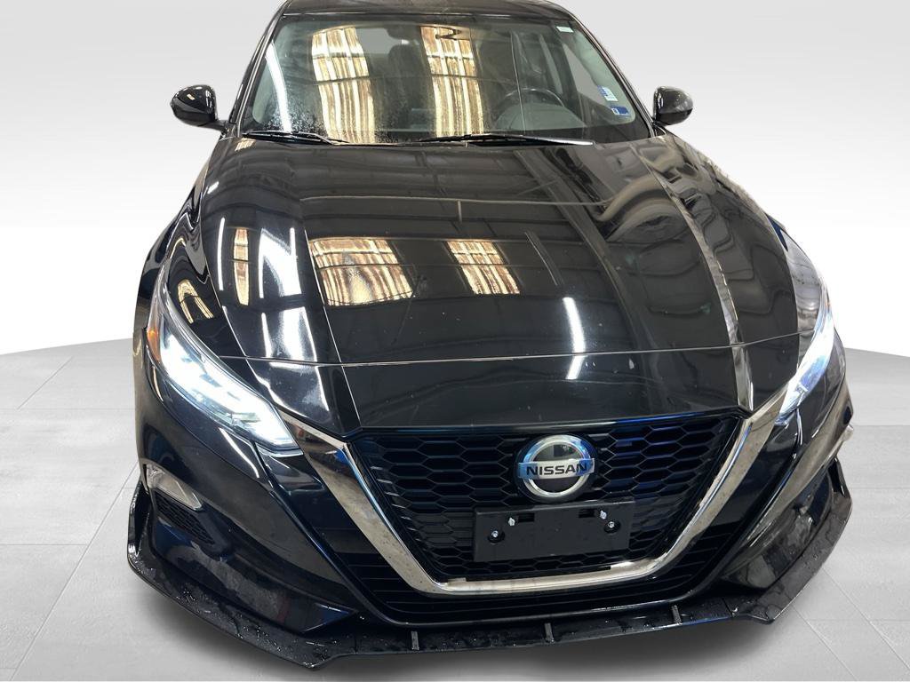 Used 2022 Nissan Altima 2.0 SR FWD image 9