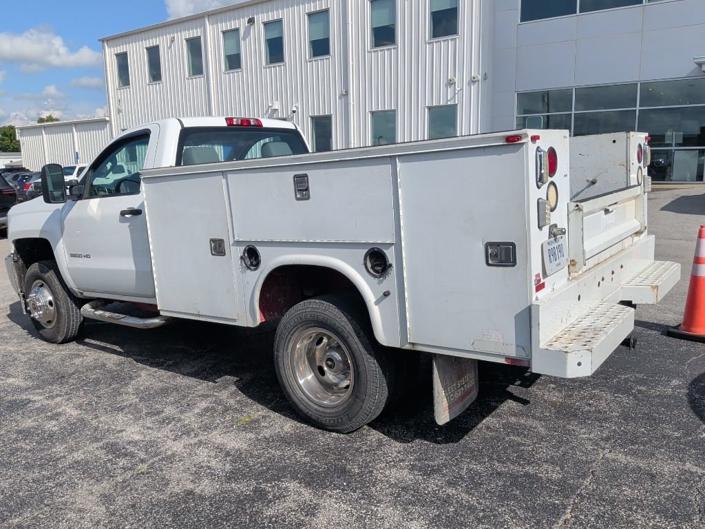 Used 2015 Chevrolet Silverado 3500 W/T RWD image 4