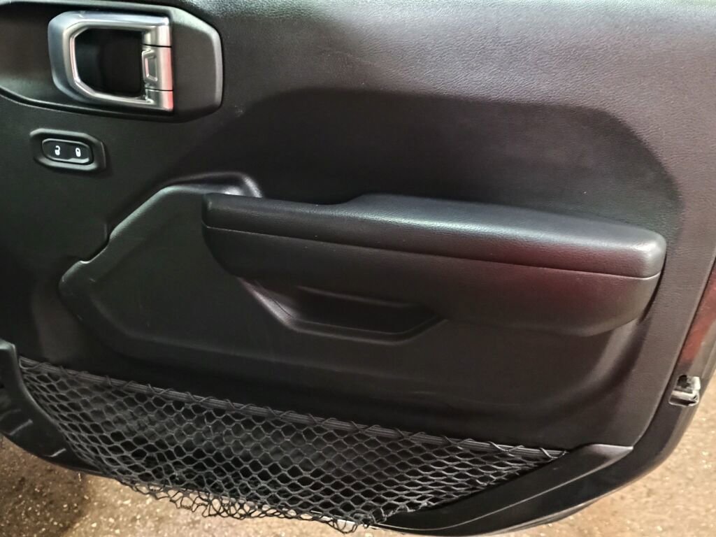 Used 2021 Jeep Wrangler Unlimited Sport image 22