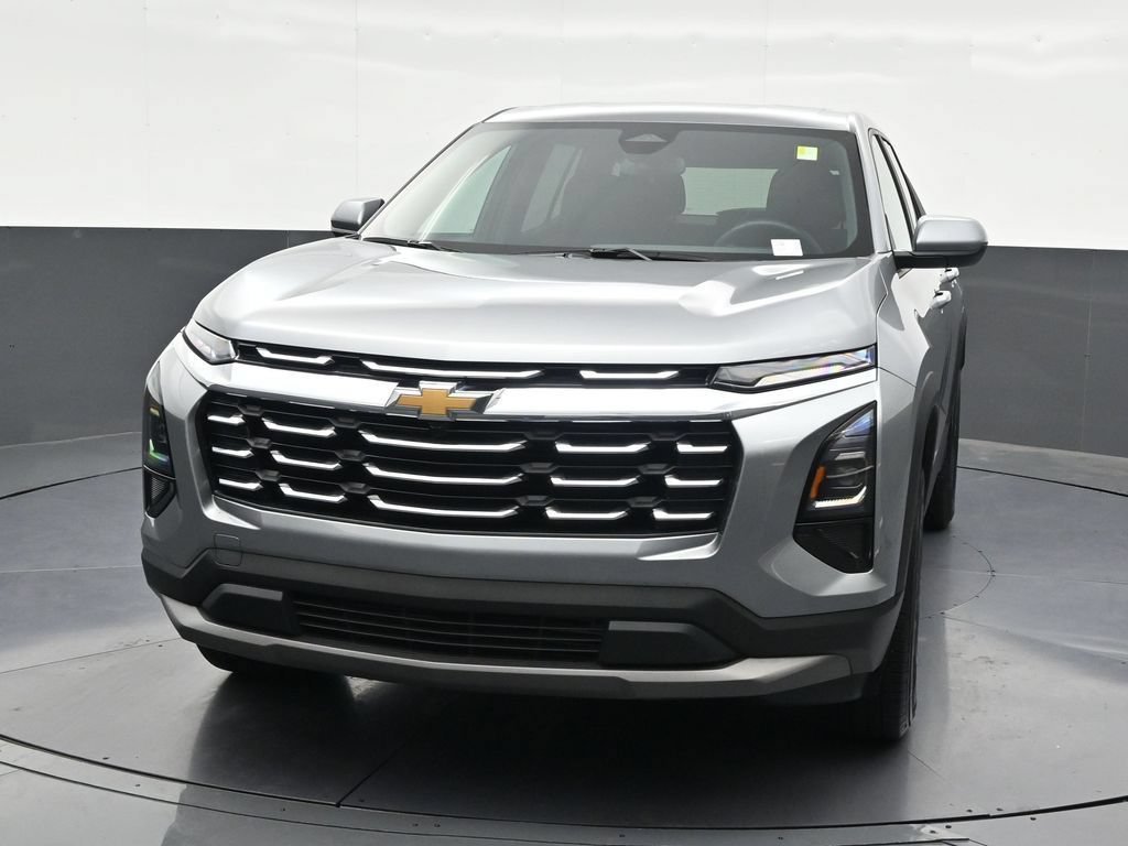 Used 2025 Chevrolet Equinox LT FWD image 9
