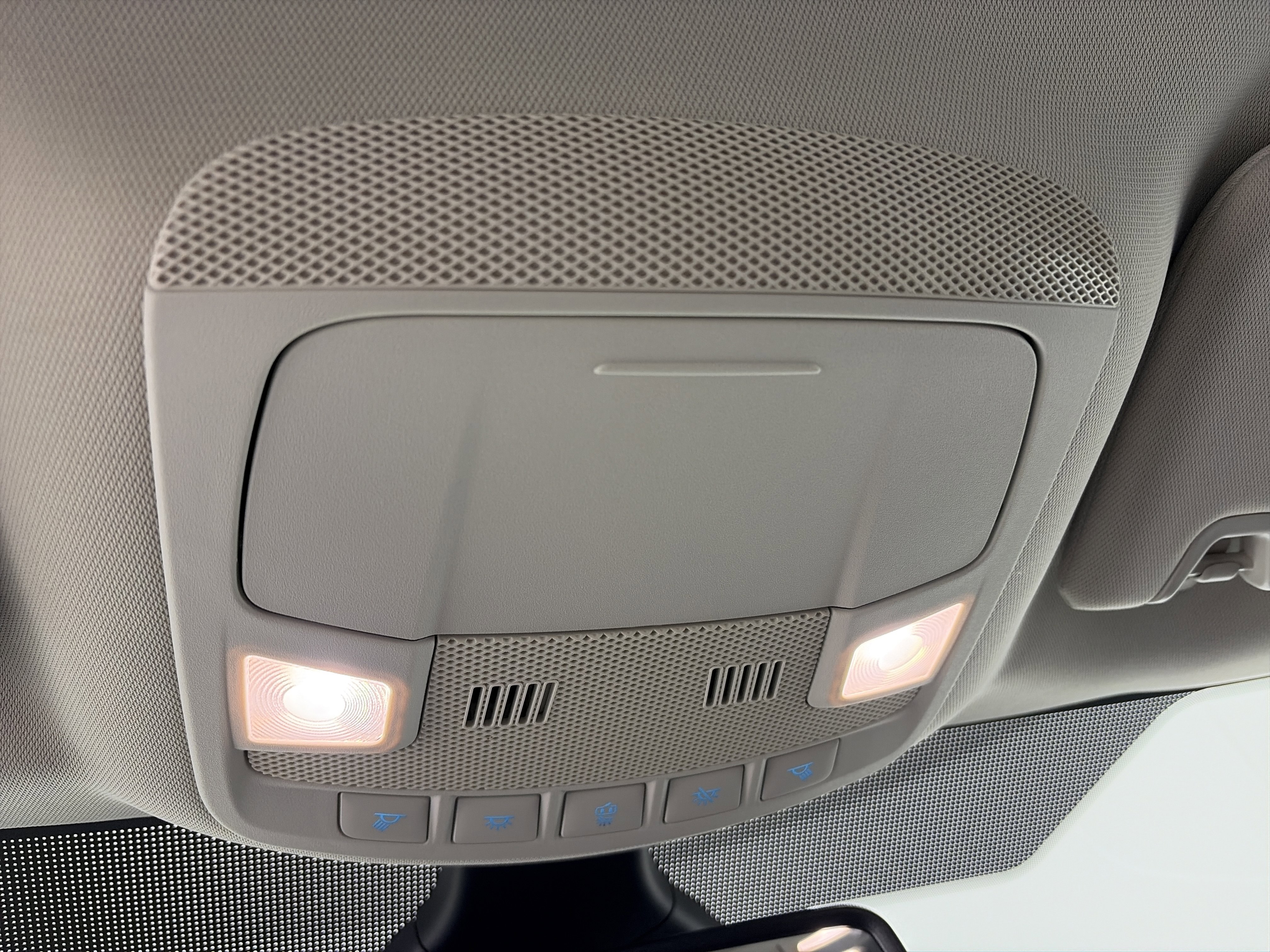 Used 2023 Ford Edge SEL image 35