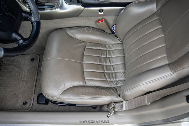 Used 2000 Chevrolet Corvette Coupe RWD image 58