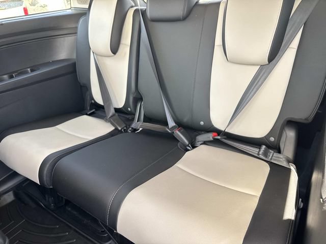 Used 2026 Honda Odyssey Elite image 16