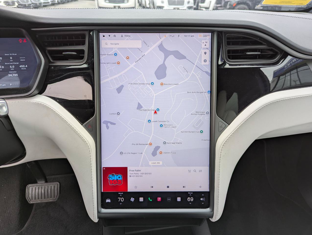 Used 2020 Tesla Model X Long Range AWD/4WD image 18