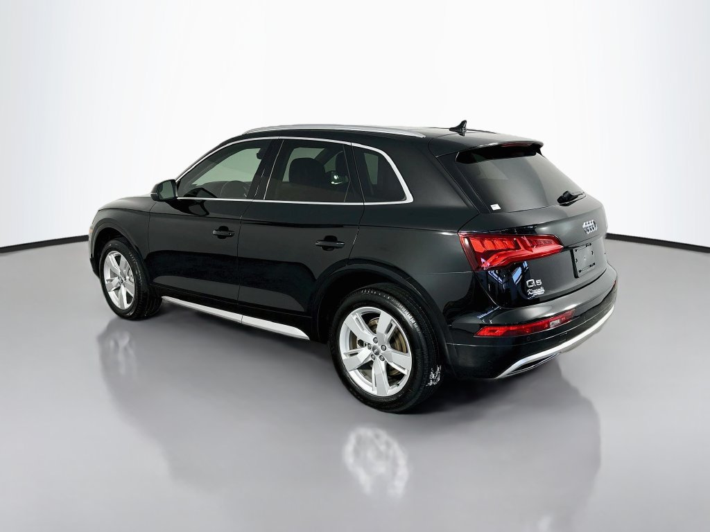 Used 2019 Audi Q5 2.0T Premium Plus w/ Premium Plus Package AWD/4WD image 5
