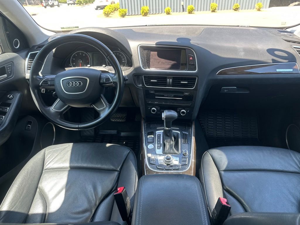 Used 2016 Audi Q5 2.0T Premium Plus w/ Technology Package image 14