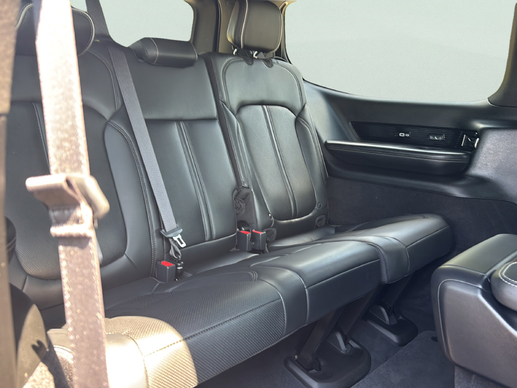 Used 2022 Jeep Grand Wagoneer Series II w/ Convenience Group III AWD/4WD image 14