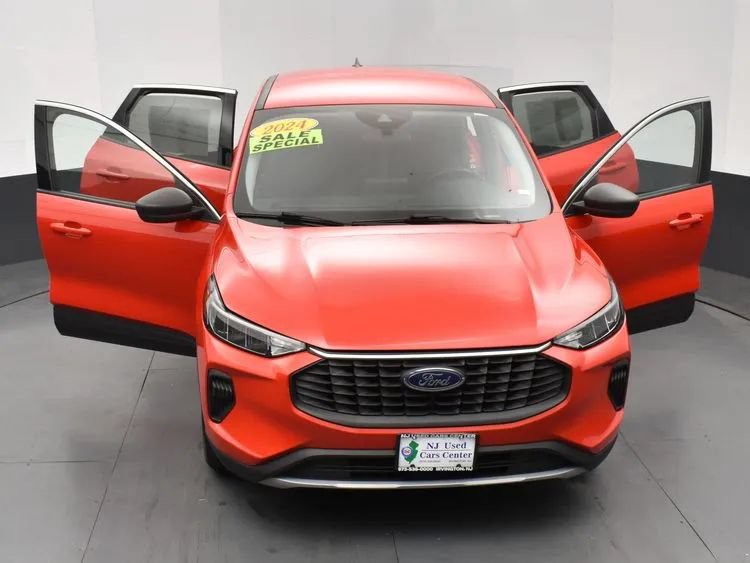 Used 2024 Ford Escape Active FWD image 10