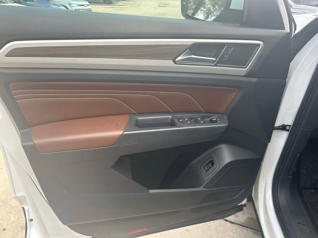 Used 2021 Volkswagen Atlas SEL image 47