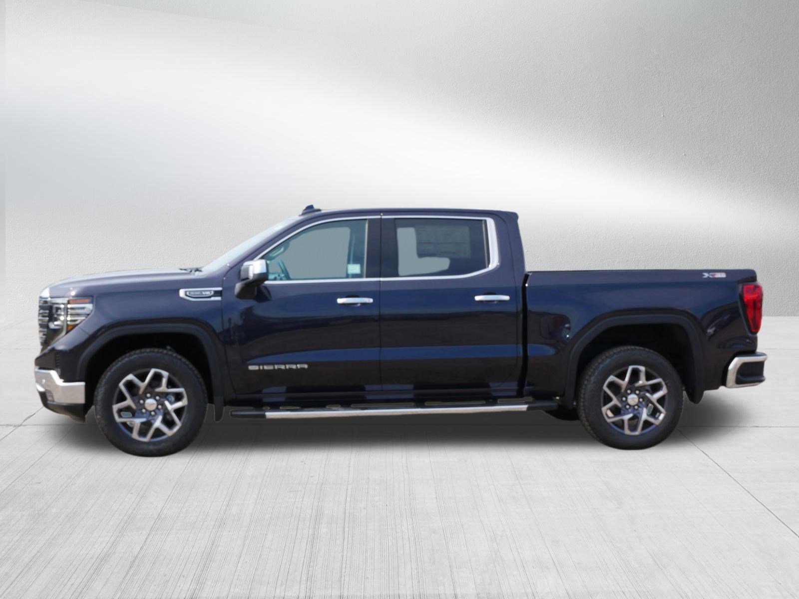 New 2026 GMC Sierra 1500 SLT w/ SLT Premium Plus Package image 2