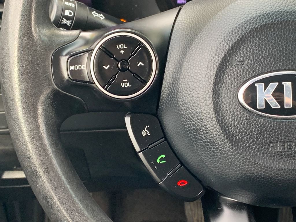 Used 2017 Kia Soul w/ Convenience Package image 11