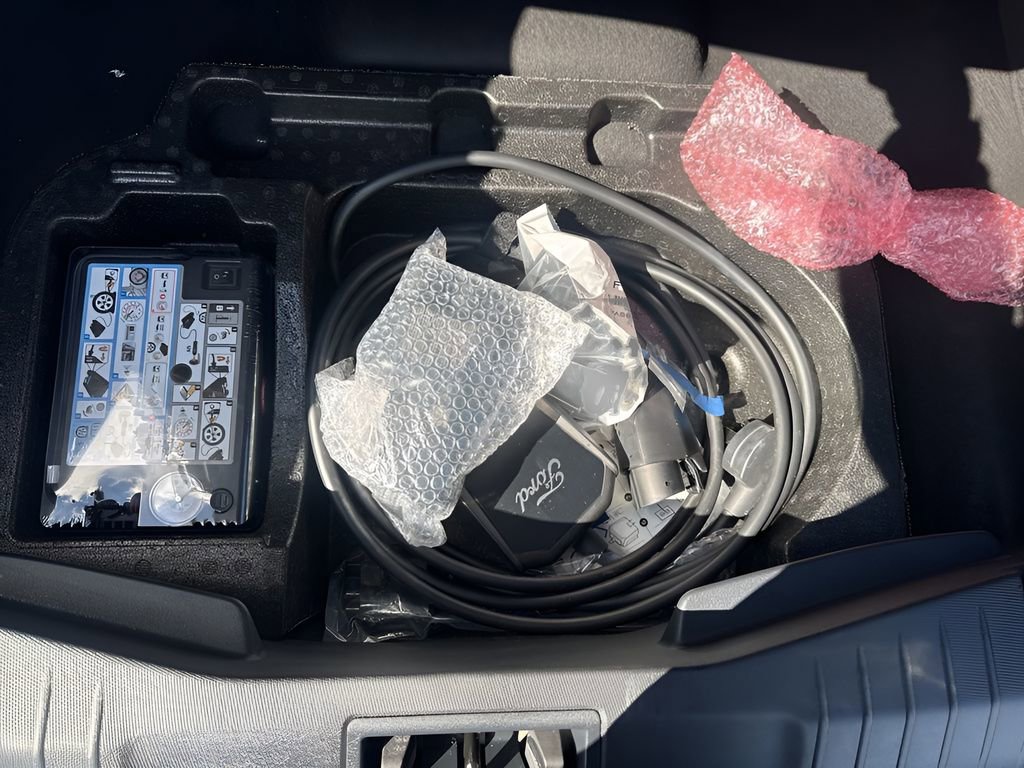 Used 2025 Ford Mustang Mach-E Select image 28