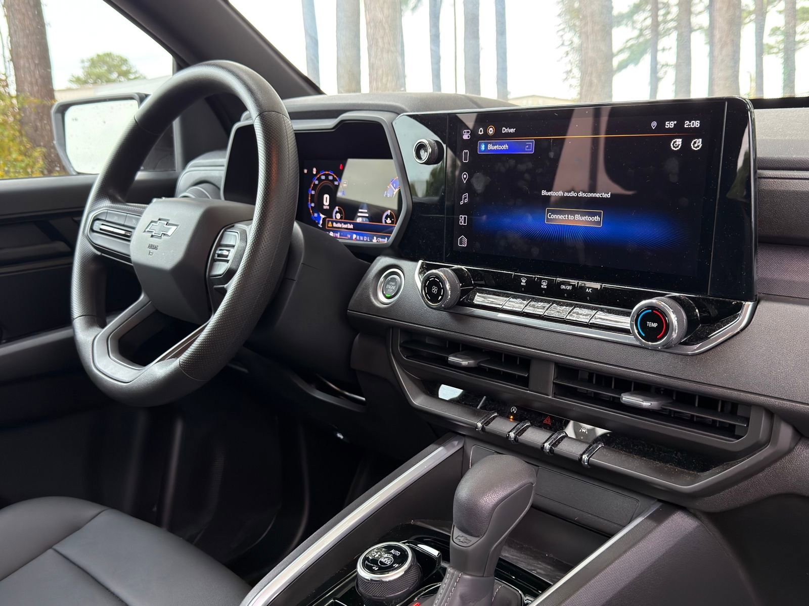 Used 2024 Chevrolet Colorado Trail Boss w/ Advanced Trailering Package image 18